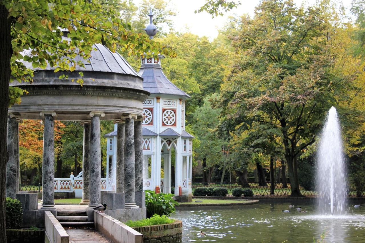 Hotel Jardin De Aranjuez Extérieur photo
