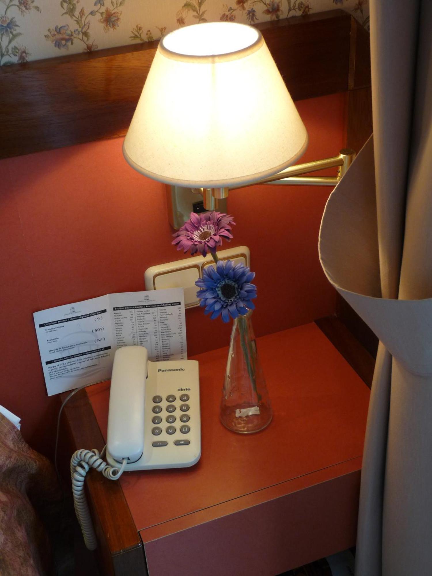 Hotel Jardin De Aranjuez Chambre photo